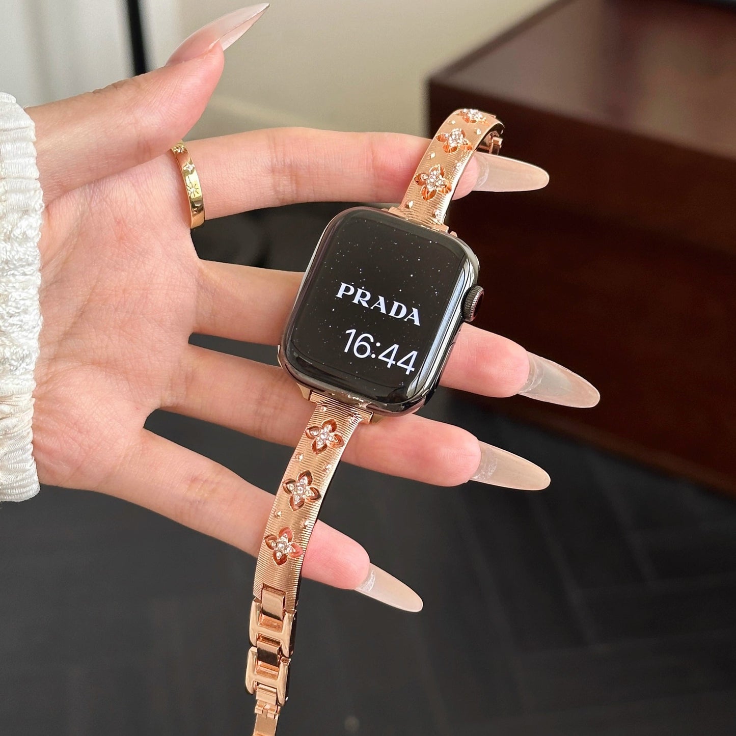 Glam Stainless Steel Strap